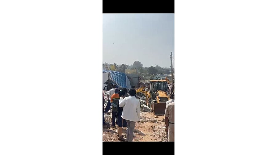 <div class="paragraphs"><p>GBA officials demolish houses in Kogilu village near Yelahanka on Saturday.</p></div>