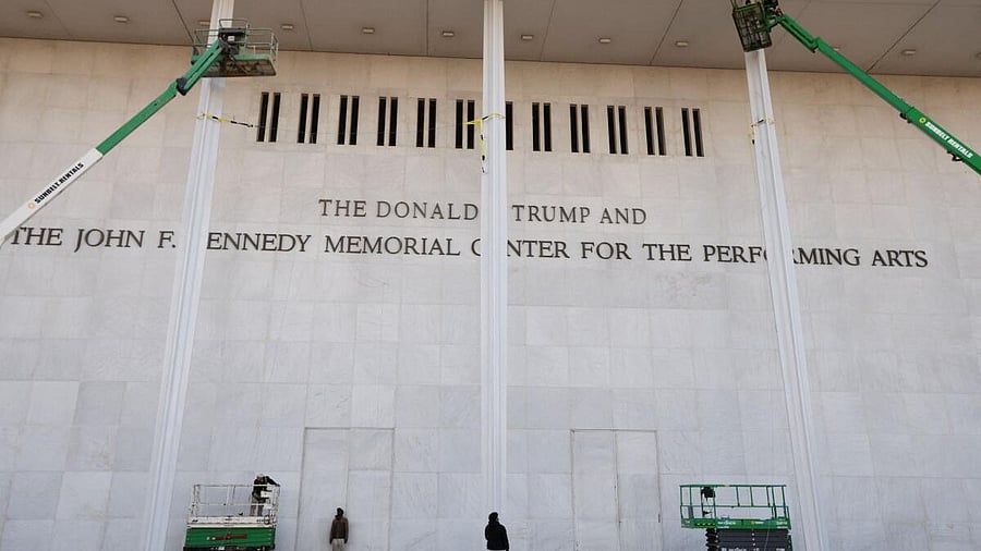 <div class="paragraphs"><p>Kennedy Memorial Center renamed: Trump's name added.</p></div>