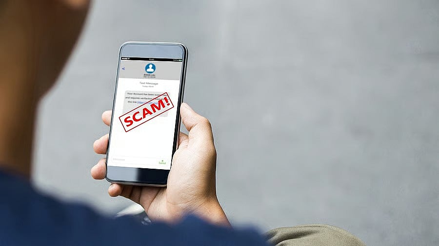 Udupi Woman Loses Rs 7.1 Lakh in Online Parcel Scam, Police Register Case