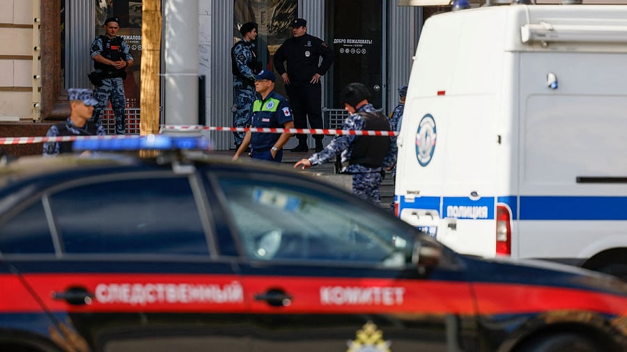 <div class="paragraphs"><p>File image of secureity officers in Moscow. </p></div>