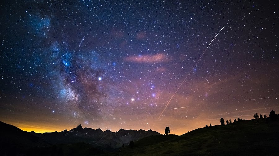 <div class="paragraphs"><p>Representative image of a starry sky </p></div>