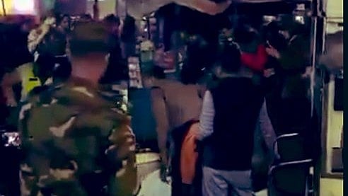 <div class="paragraphs"><p>Cocktail bombs were hurled from a flyover towards the 1971 Liberation War Veterans Association<strong>.</strong></p></div>