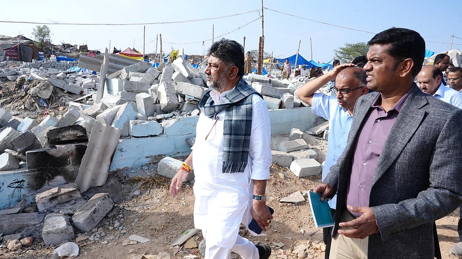 <div class="paragraphs"><p>DCM D K Shivakumar at Kogilu in Bengaluru on Monday. </p></div>