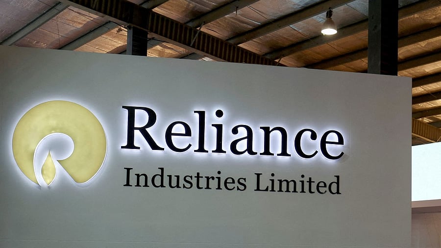 <div class="paragraphs"><p>The logo of Reliance Industries.</p></div>