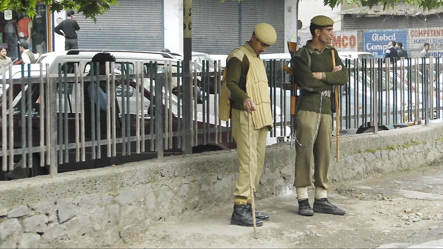 <div class="paragraphs"><p>A representative image of Jammu and Kashmir police.</p></div>
