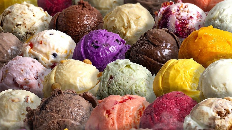 <div class="paragraphs"><p>An image showing scoops of ice cream.</p></div>