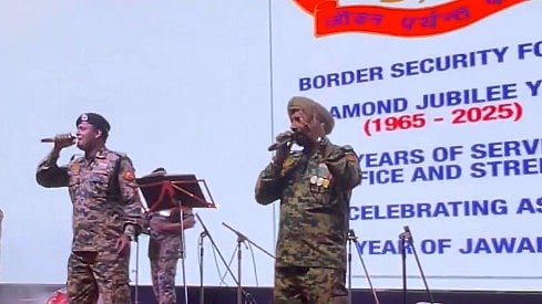 <div class="paragraphs"><p>The heartfelt performances by the soldiers, added a layer of authenticity to the ‘Ghar Kab Aaoge’ song launch.</p></div>