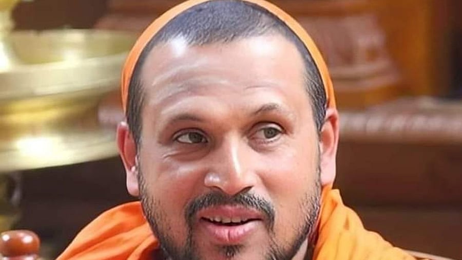 Ganga-dharendra Sarasawathi Swami