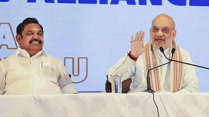 <div class="paragraphs"><p>Union Home Minister Amit Shah (R) with AIADMK general secretary Edappadi K Palaniswami (L).</p></div>