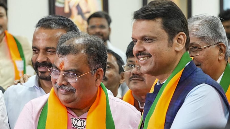 <div class="paragraphs"><p>Ravindra Chavan with CM Fadnavis</p></div>