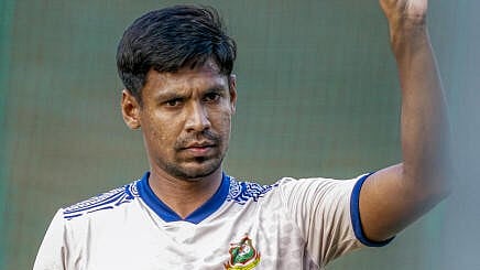 <div class="paragraphs"><p>Mustafizur Rahman</p></div>