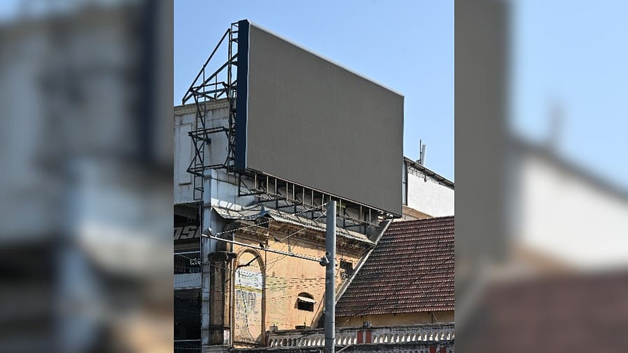 <div class="paragraphs"><p>Illegal LED ad boards on MG Road switched off, but not removed. </p></div>