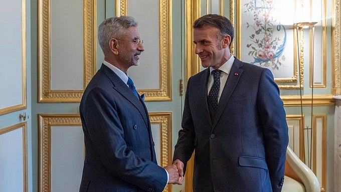 <div class="paragraphs"><p>Jaishanakar meets French President Emmanuel Macron.</p></div>