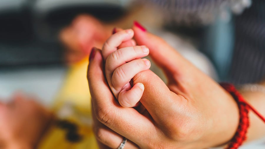 Enough rest and contact with the newborn are part of a mother's healing journey. 