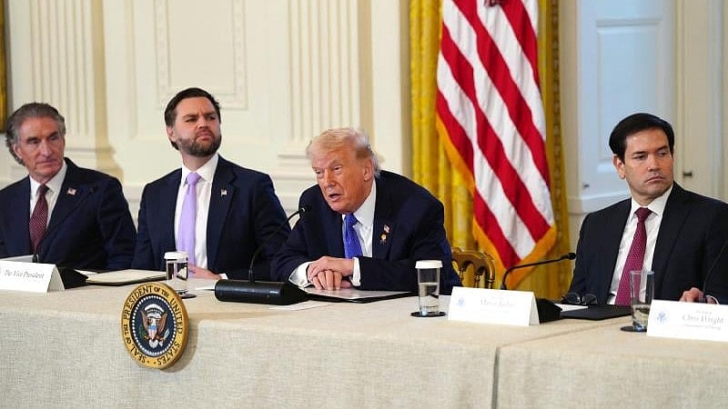 <div class="paragraphs"><p>Trump delivered an ominous warning to Danish and Greenlandic officials.</p></div>