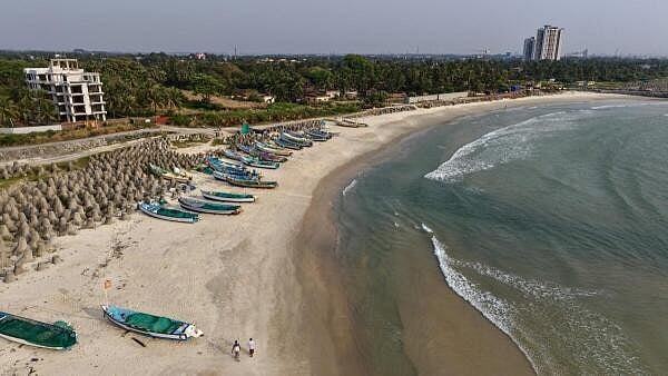 <div class="paragraphs"><p>A representative image.</p></div>