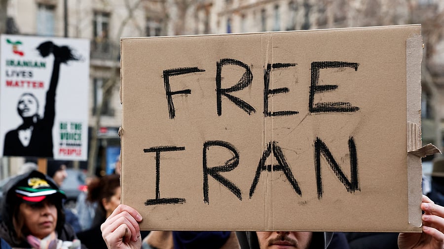 <div class="paragraphs"><p>Demonstrators and activists rally in Paris in support of nationwide protests in Iran.</p></div>