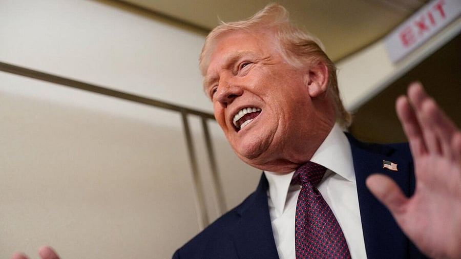 <div class="paragraphs"><p>Donald Trump</p></div>