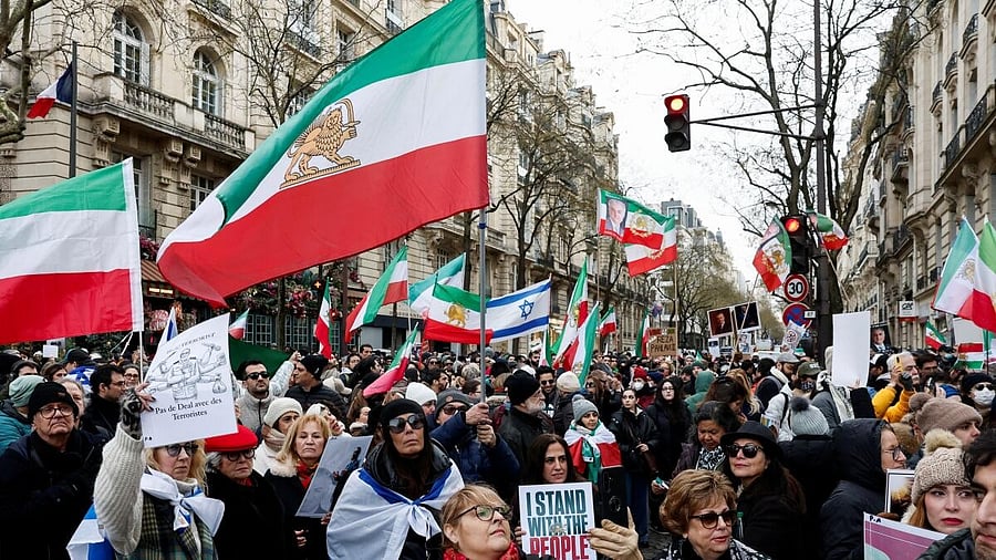 <div class="paragraphs"><p>Demonstrators and activists rally in Paris in support of nationwide protests in Iran.</p></div>