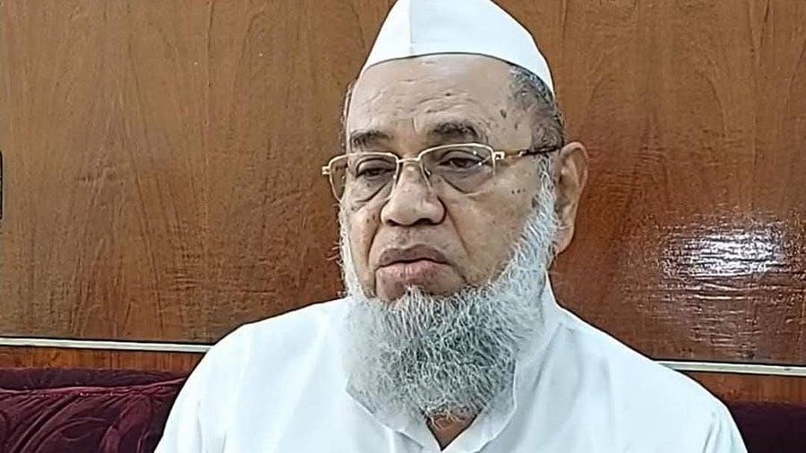 <div class="paragraphs"><p>Moulana Sagheer Ahmed Rashadi. </p></div>