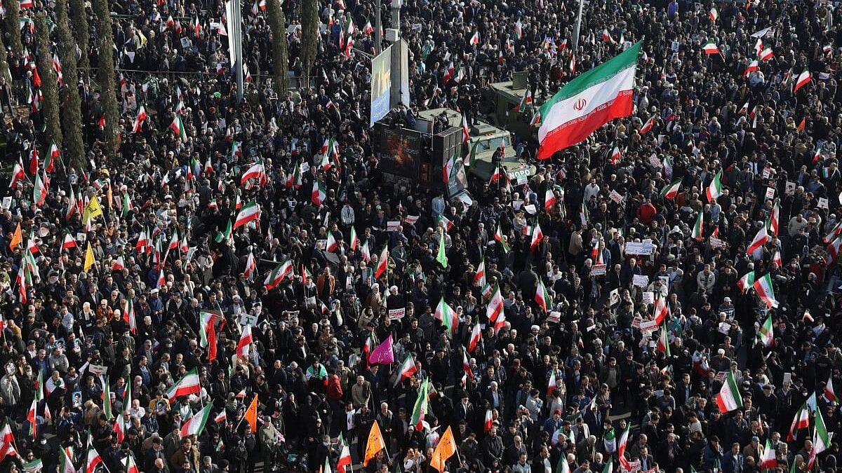 India Urges Citizens to Avoid Travel to Iran Amid Regional Tensions