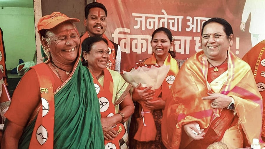 <div class="paragraphs"><p>Shiv Sena leader Neelam Gorhe, extreme right, during a public rally ahead of the Pune Municipal Corporation election, in Pune, Maharashtra.</p></div>