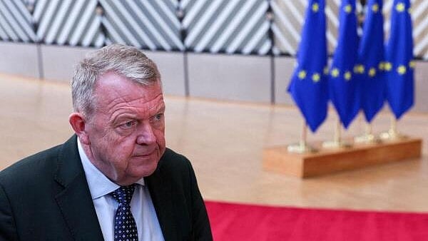 Denmark and US Remain Divided Over Greenland's Future After High-Level Talks
