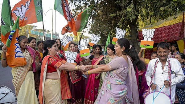 <div class="paragraphs"><p>Bharatiya Janata Party workers celebrate the party's candidate's victory in the Nagpur Municipal Corporation elections in Nagpur, Maharashtra.</p></div>