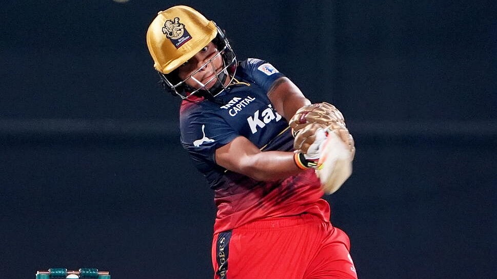 Yadav-Ghosh Partnership Powers RCB to 182/7 Against Gujarat Giants in WPL