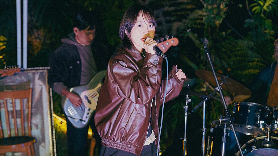 Temsu Clover has released eight singles and one album to date.