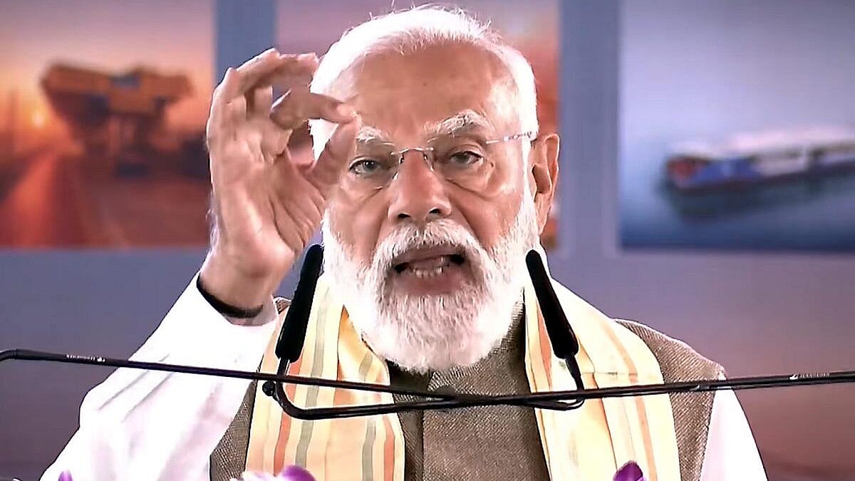 PM Modi Vows to End Mafia Rule in Bengal, Targets TMC's 'Jungle Raj' at Singur Rally