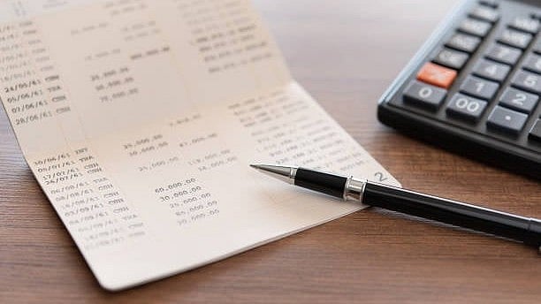 Bengaluru Woman Files Police Complaint After Bank Staff Leak Account Details to Estranged Husband