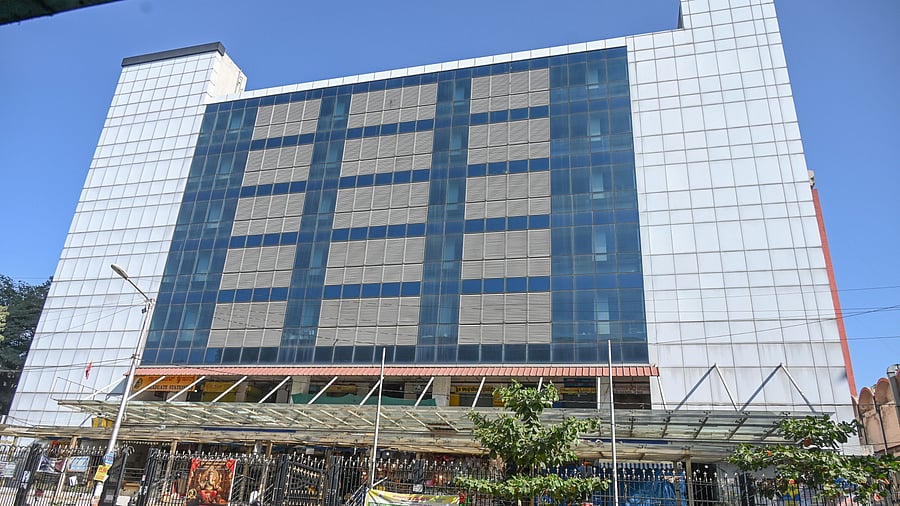 <div class="paragraphs"><p>The Jayanagar Shopping Complex wears a new look after renovation. </p></div>