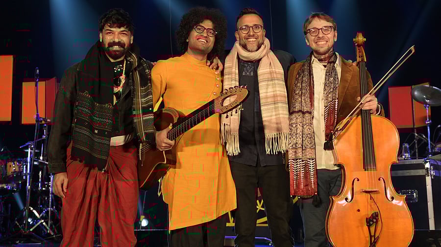 <div class="paragraphs"><p>The Aditya Prakash Ensemble at a festival in Varanasi. </p></div>