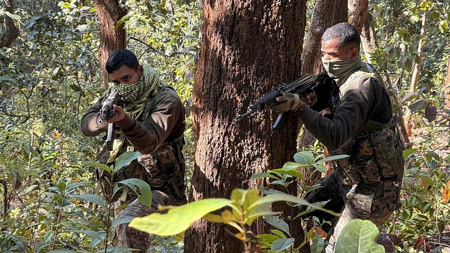 <div class="paragraphs"><p>Armed security personnel during a gun battle with Naxalites at Saranda forest, in West Singhbhum district, Jharkhand, Thursday, Jan. 22, 2026.</p></div>