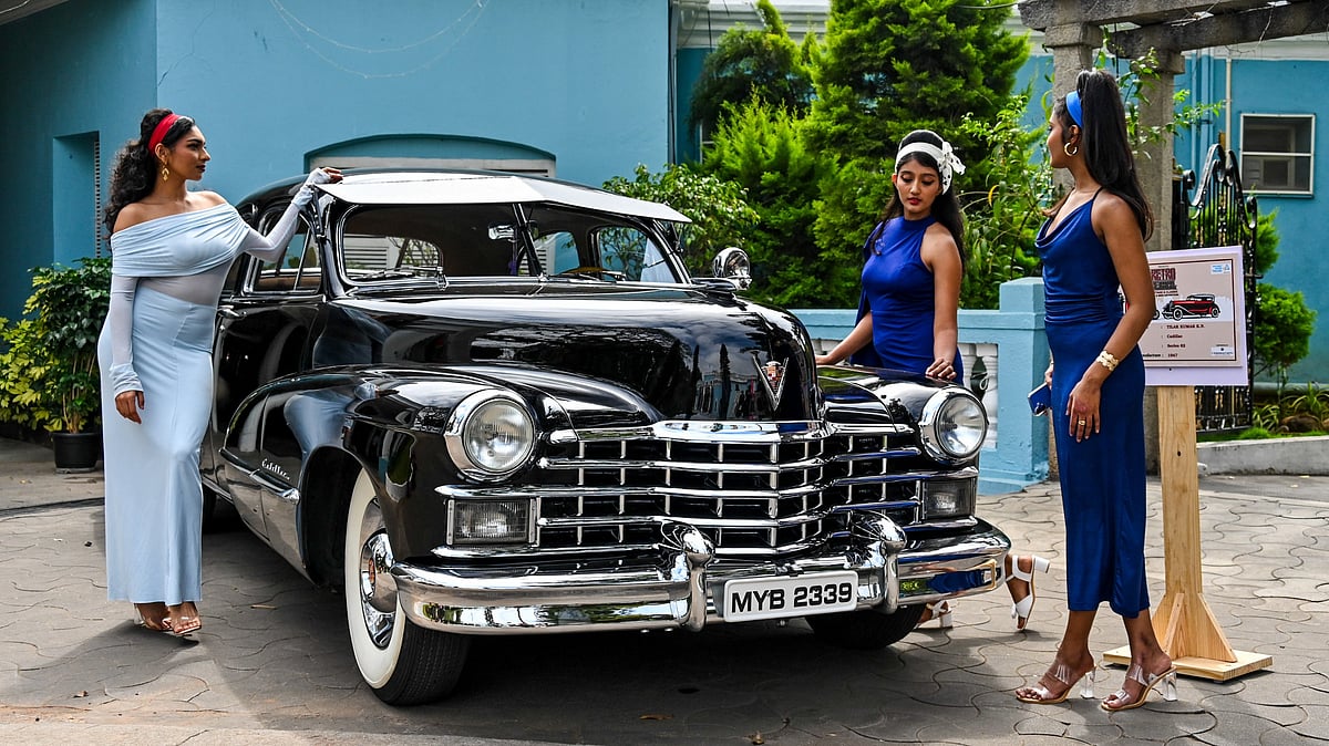 Bengaluru's Vintage Car Exhibition Showcases Century-Old Automotive Icons