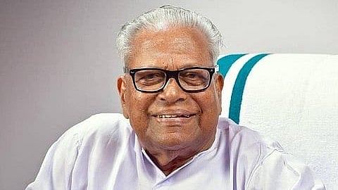 <div class="paragraphs"><p>Communist veteran VS Achutanandan.</p></div>