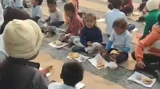 MP Govt School Serves Republic Day Feast on Paper Scraps, Sparks Outrage