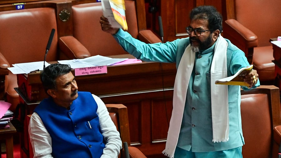 <div class="paragraphs"><p>Leader of the Opposition in the Legislative Council Chalavadi Narayanaswamy tears Rule Book of the Council alleging that the session was not being conducted in order, at Vidhana Soudha in Bengaluru on Wednesday.&nbsp; </p></div>