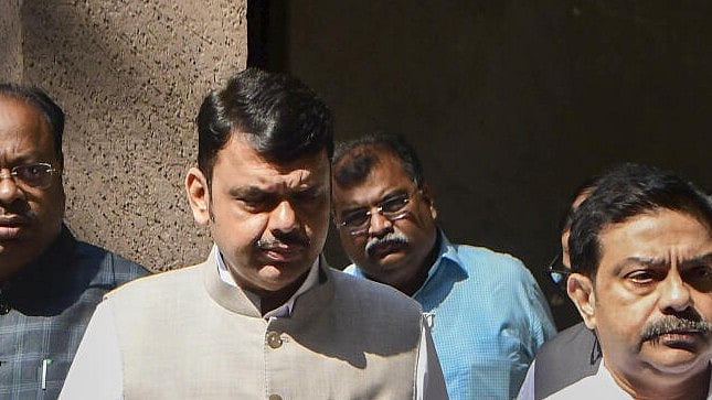 <div class="paragraphs"><p>Maharashtra Chief Minister Devendra Fadnavis arrives to address the media regarding the plane crash in which Deputy Chief Minister Ajit Pawar was killed</p></div>
