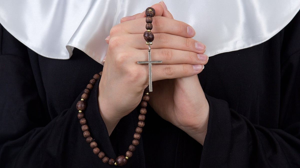 Kerala Government Announces Social Security Benefits for Women in Religious Institutions