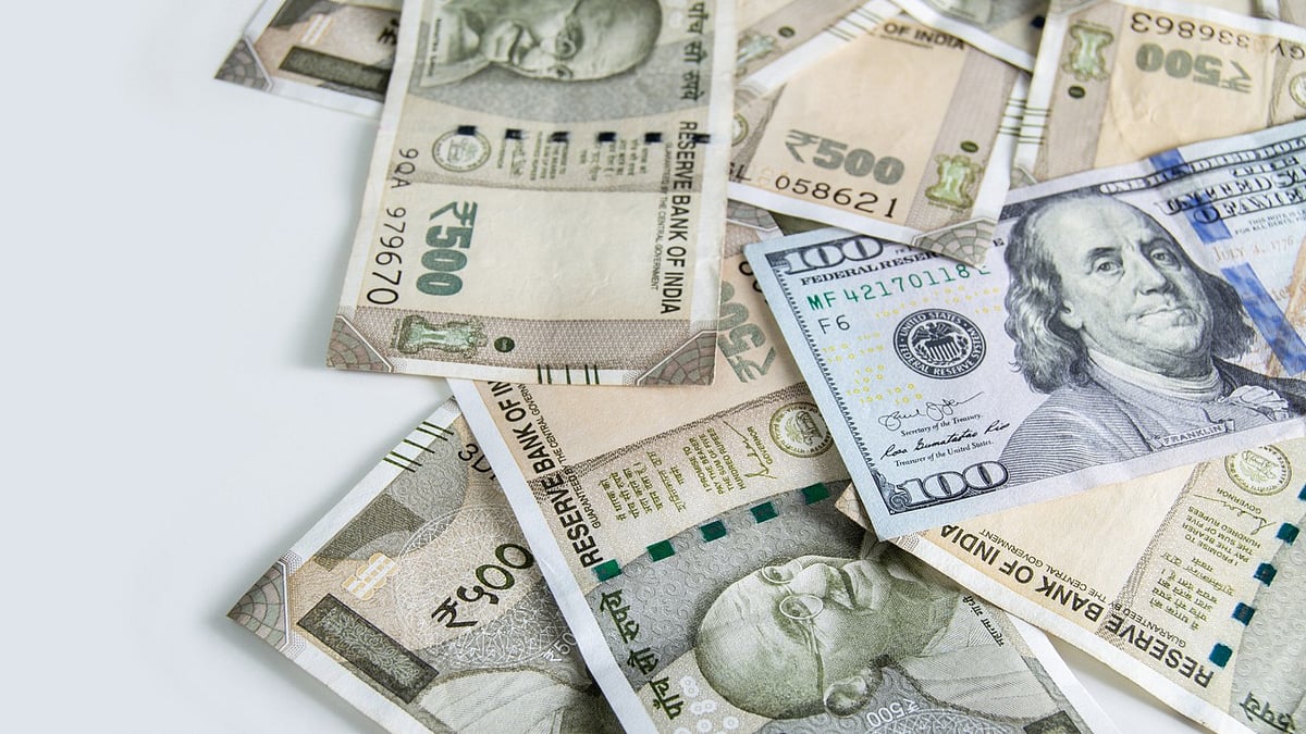 Indian Rupee Hits Record Low of 91.99 Against US Dollar in Forex Market