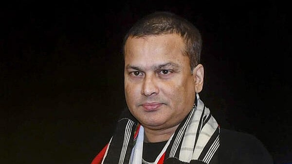 <div class="paragraphs"><p>Zubeen Garg</p></div>