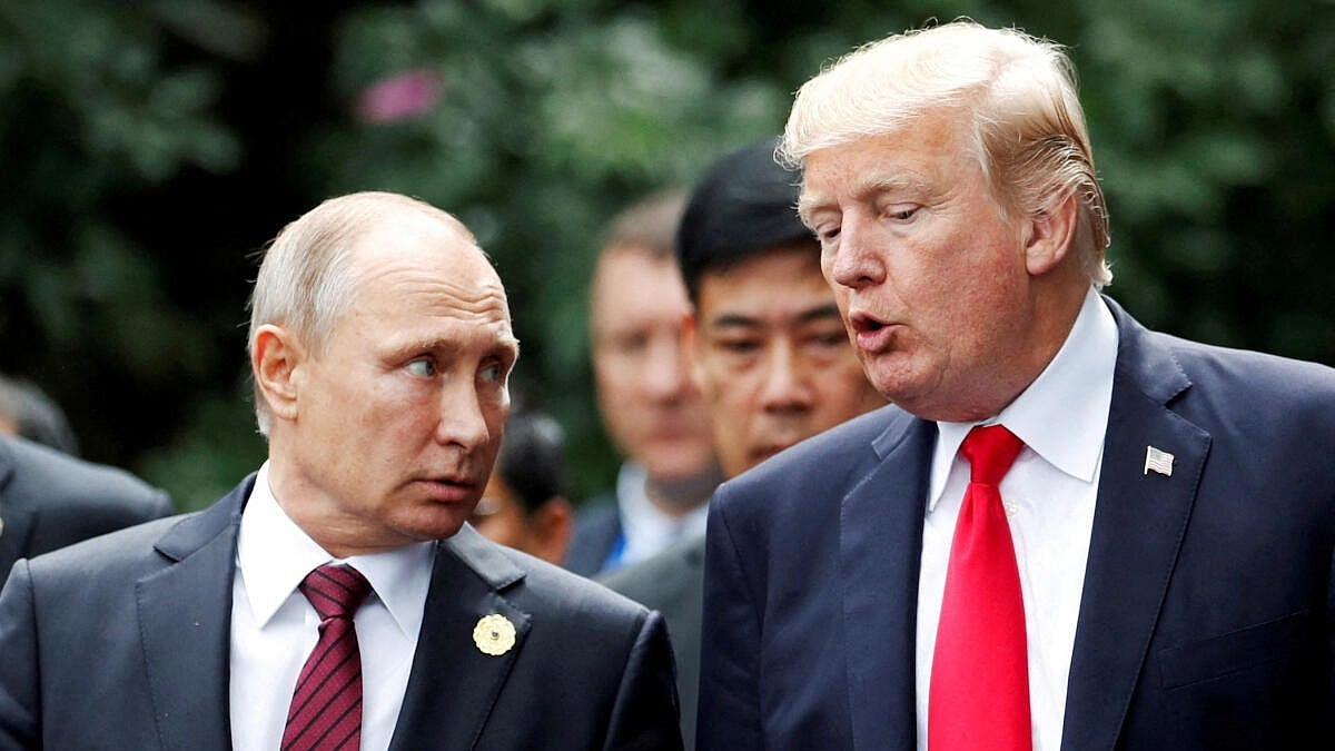 Kremlin Claims Trump Asked Putin to Halt Kyiv Strikes Until February 1