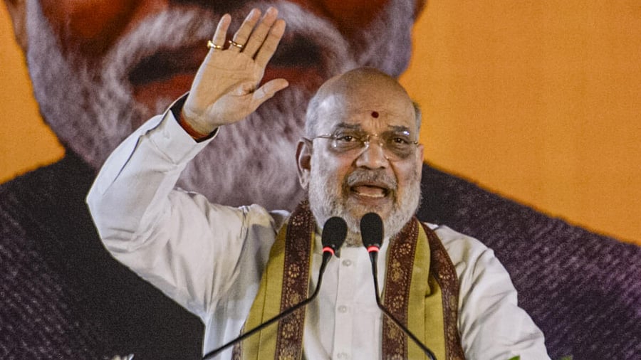 <div class="paragraphs"><p>Union Home Minister Amit Shah addresses a gathering during BJP workers' meeting, at Barrackpore in North 24 Parganas district, West Bengal.</p></div>