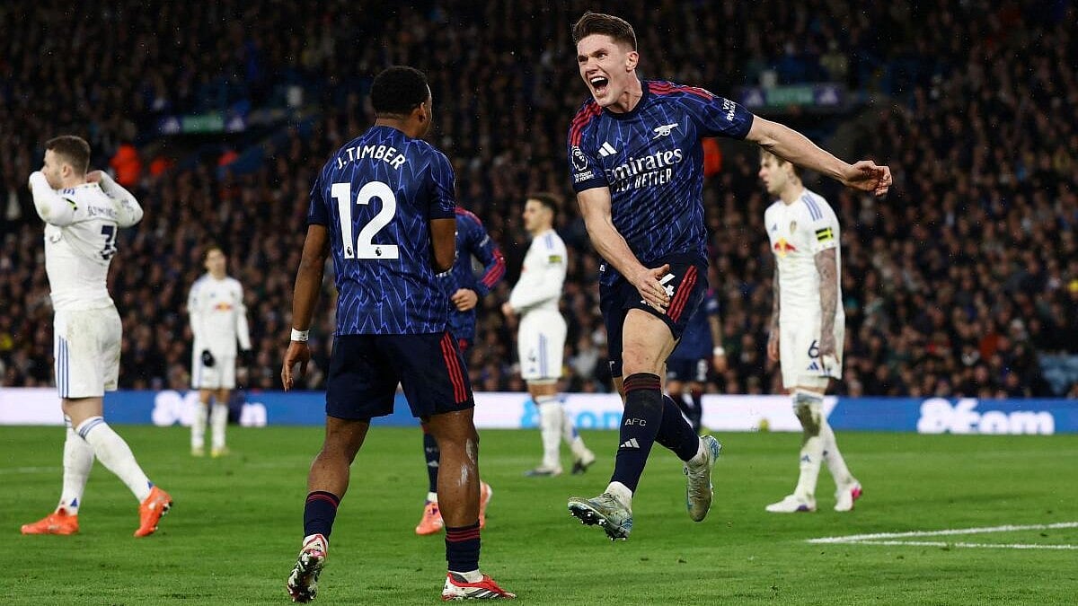 Arsenal Crush Leeds 4-0 to Extend Premier League Lead to Seven Points
