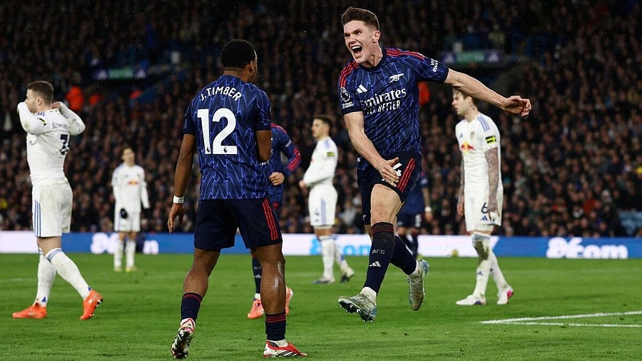 <div class="paragraphs"><p>Arsenal's Viktor Gyokeres celebrates scoring their third goal with Arsenal's Jurrien Timber.</p></div>