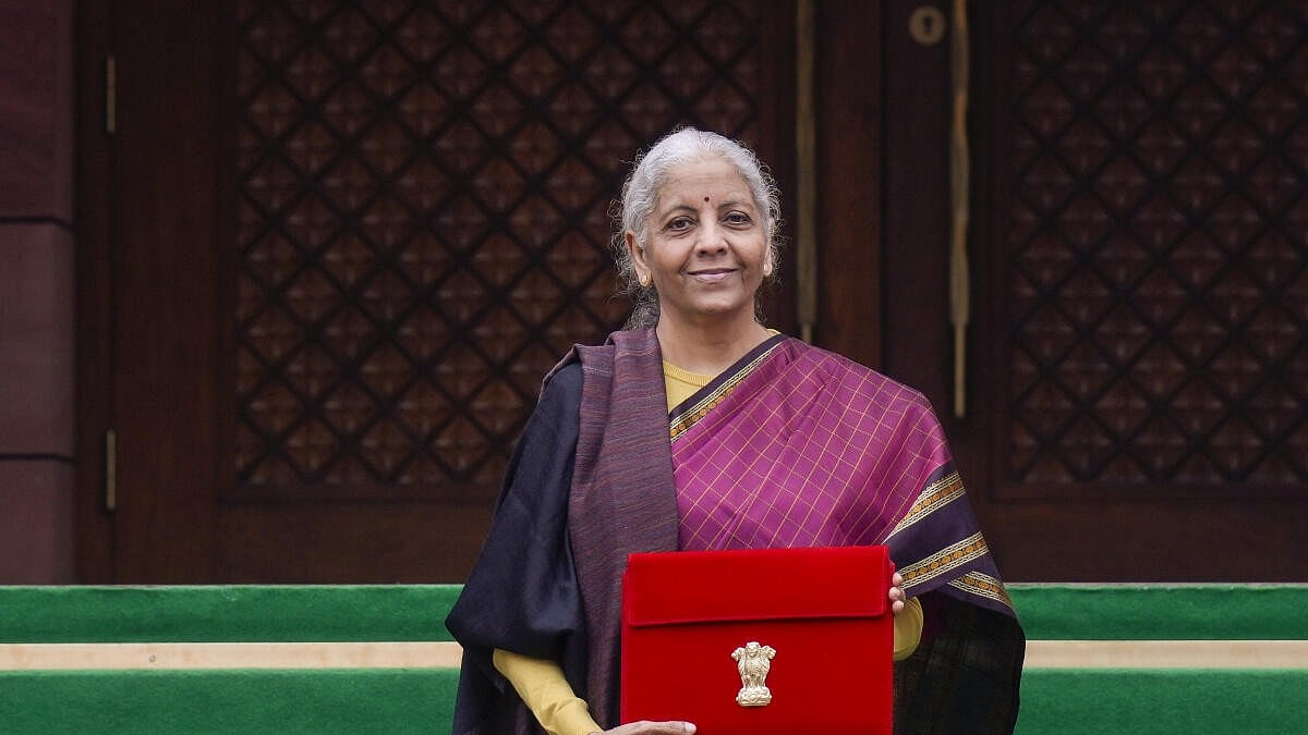 16th Finance Commission Recommends 41% Tax Share for States Until 2031
