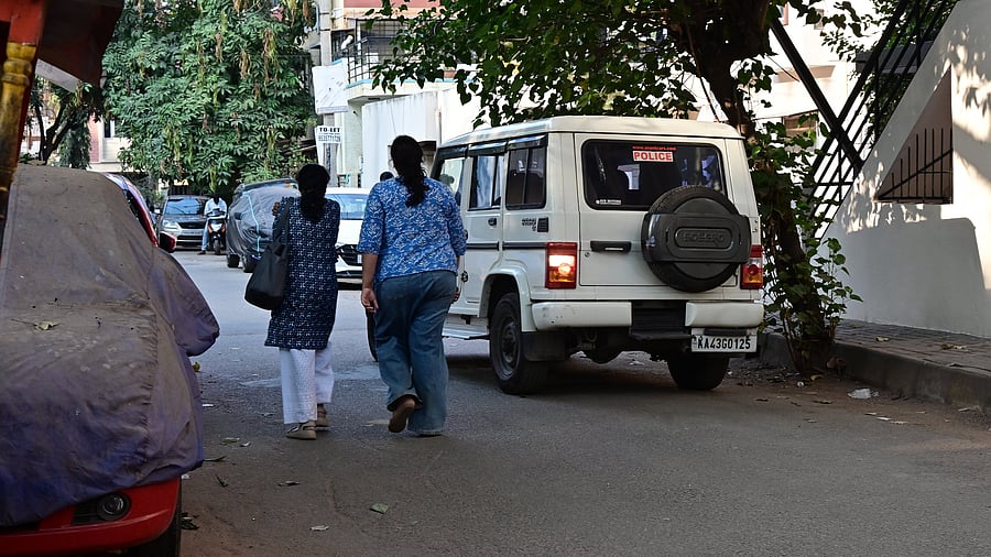 <div class="paragraphs"><p>Enhanced Hoysala patrols and technology-driven verification have aided police efforts to prevent thefts across the city. </p></div>