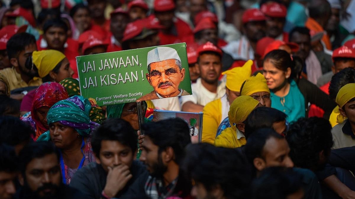 Lal Bahadur Shastri: The Humble Leader Whose Legacy History Overlooks